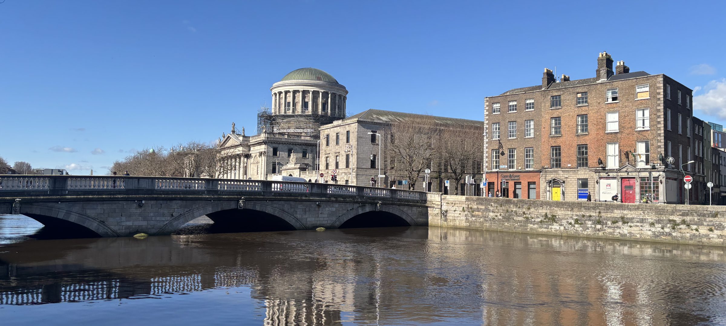 Dublin letting agents - the Four Courts and River Liffey, Dublin